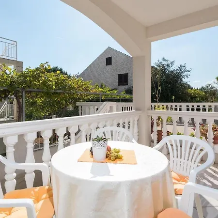 Ferienwohnung Fuer 4 Personen Ca 54 Qm In Stankovic Bei Orebic, Dalmatien Sueddalmatien - B60415