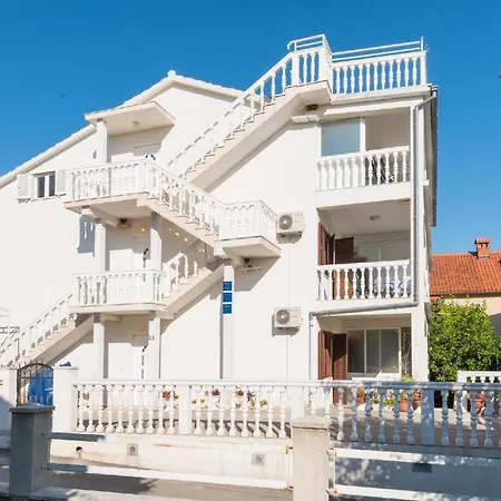 Ferienwohnung Fuer 4 Personen Ca 54 Qm In Stankovic Bei Orebic, Dalmatien Sueddalmatien - B60415