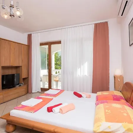 Ferienwohnung Fuer 4 Personen Ca 54 Qm In Stankovic Bei Orebic, Dalmatien Sueddalmatien - B60415 Apartment